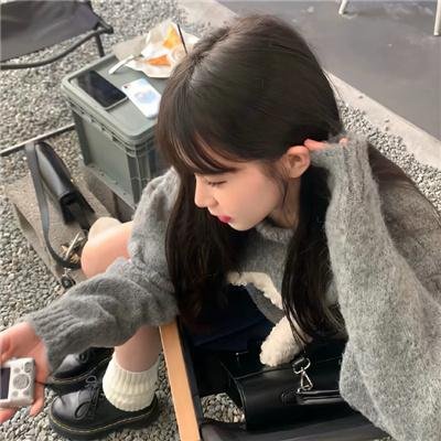 女儿国嬉春